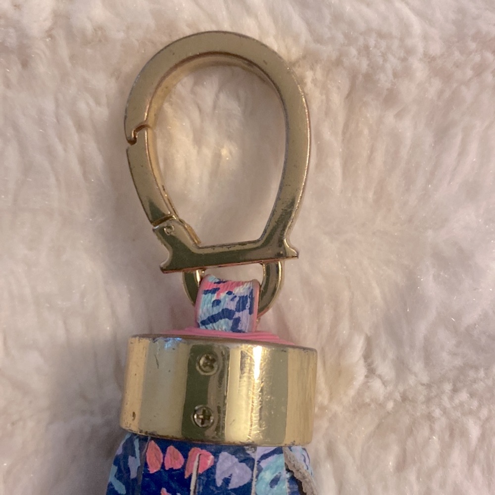 Lilly Pulitzer keychain - Picture 4 of 8